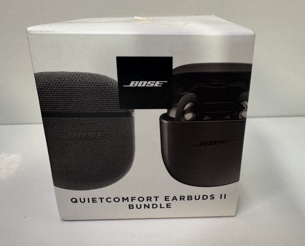 Bose QuietComfort Earbuds II – Black with Charging Case Cover Bundle